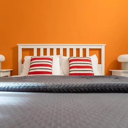 Zaira Nocleg ze śniadaniem 4*