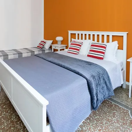 Zaira ベッド・アンド・ブレックファスト