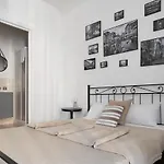 Zaira Bed & Breakfast